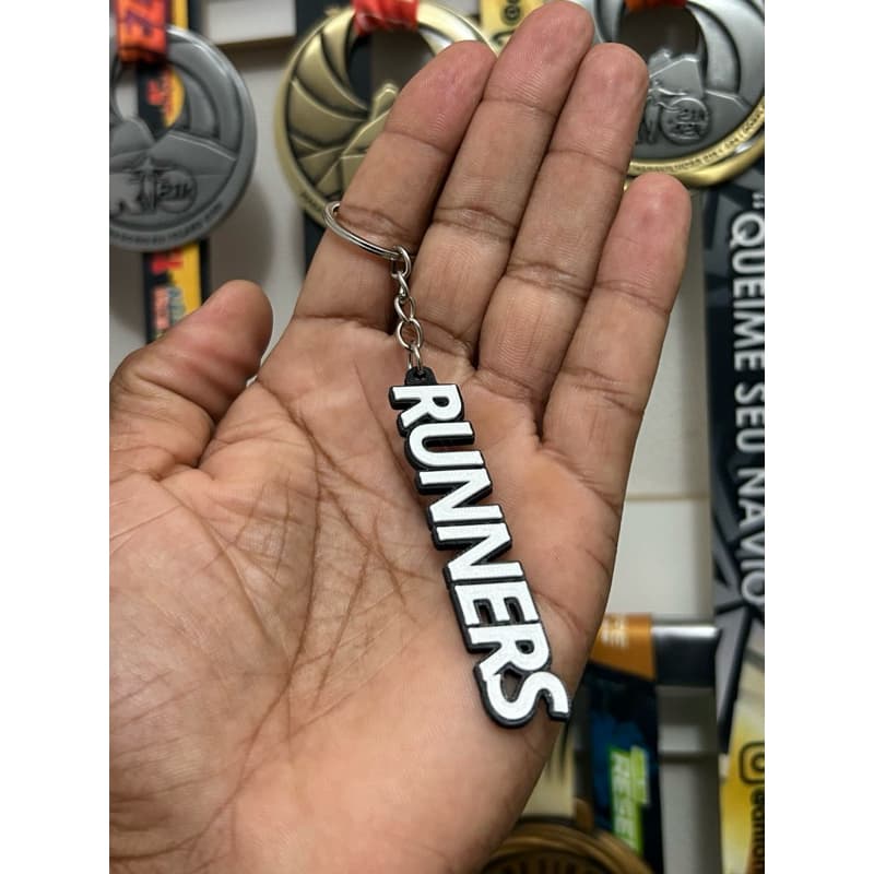 Chaveiro de corrida de rua  RUNNERS