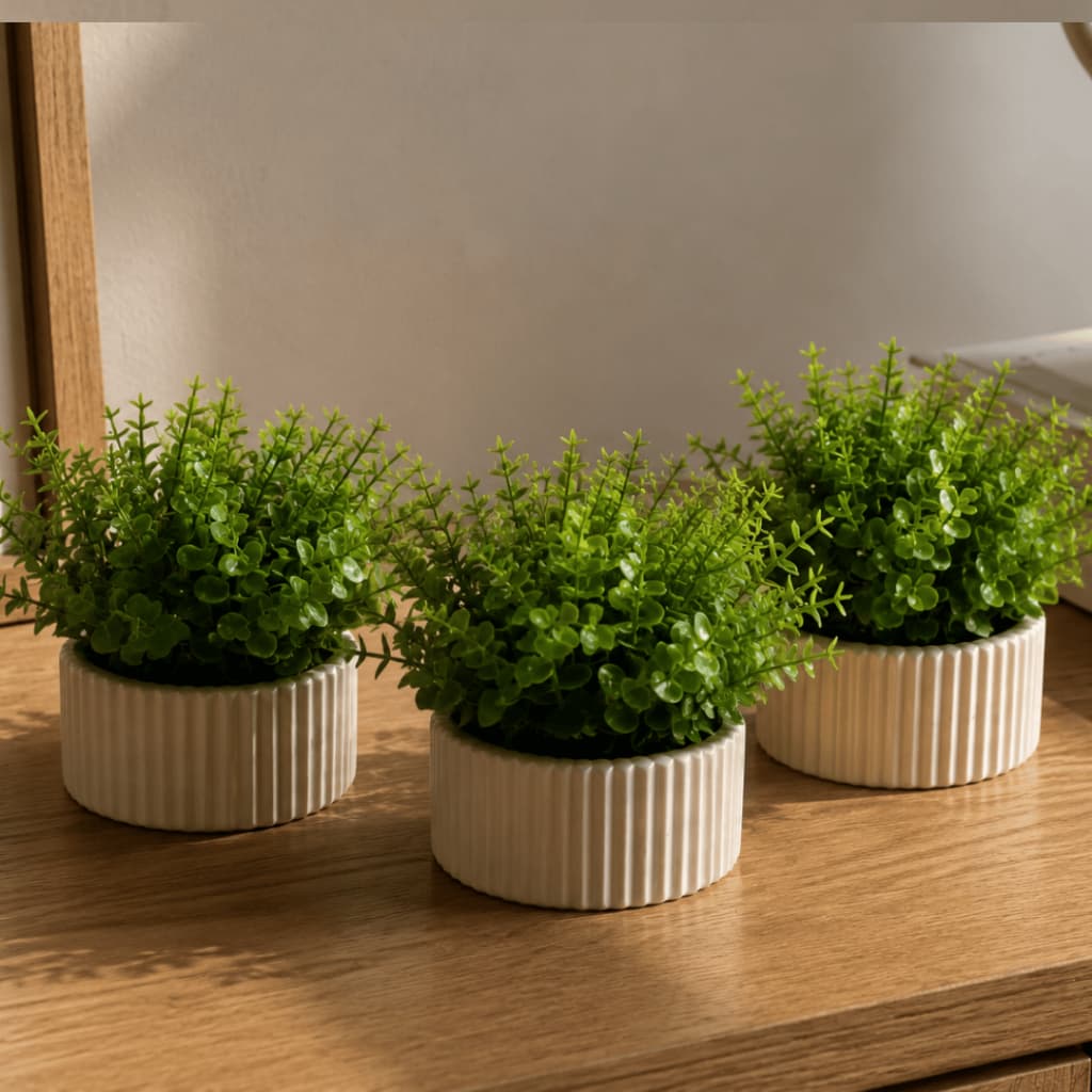 Kit 3 Vasinhos Decorativos com Folhagem Artificial - Decoração Moderna Minimalista