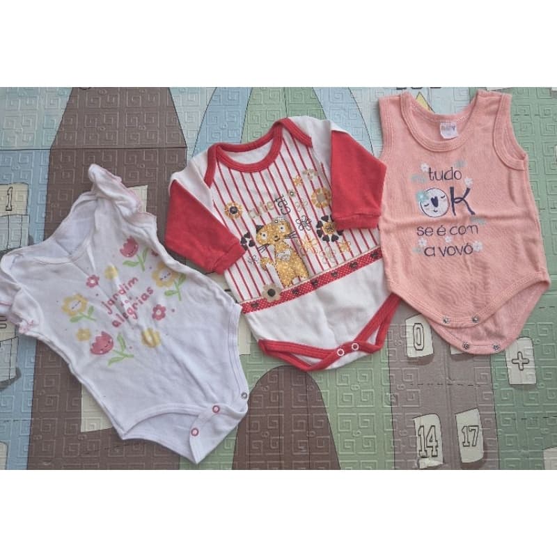 [Desapego bebê] kit Body manga longa e curta Tamanho M  3 a 6 meses menina