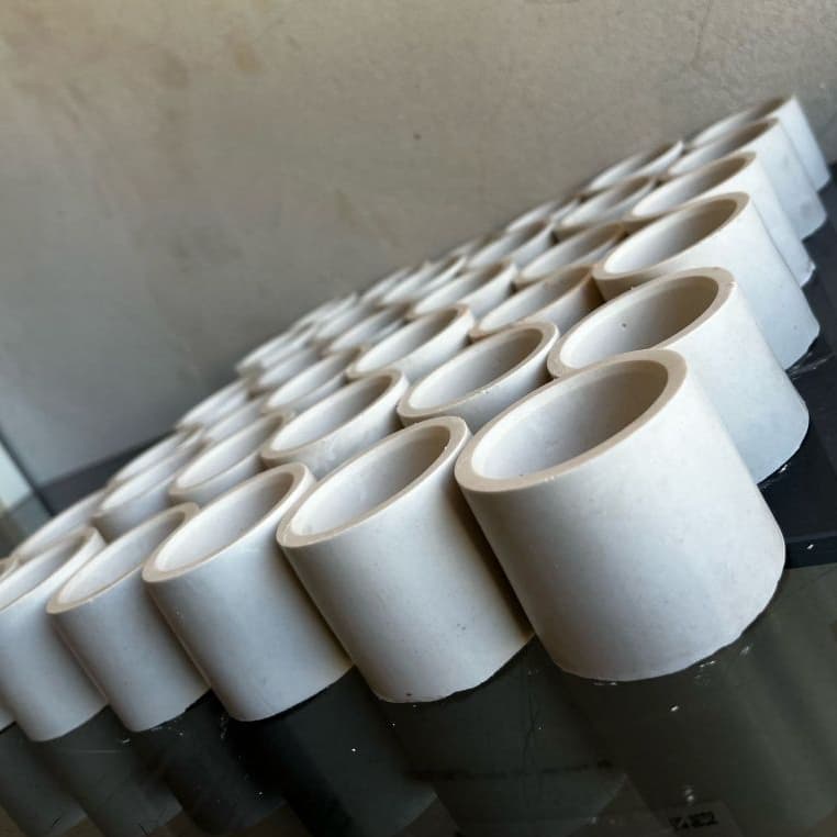 -Envio imediato 50 Vasinhos de Gesso para Lembrancinhas de Casamento, Aniversário, Eventos, Suculentas, Velas Aromáticas