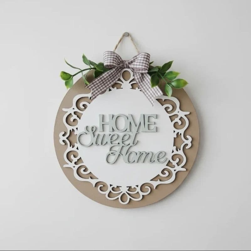 Placa Decorativa em madeira "Home Sweet Home " com corda para pendurar