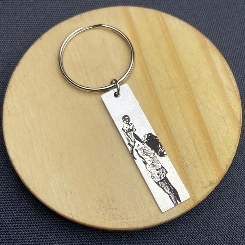Chaveiro Vertical + Coração Personalizado Foto Frase Nome Gravação a Laser Aço Inox, Presente Namorada Mãe Casal Filho