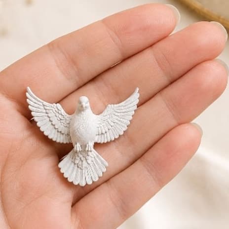 Pomba do Divino Espírito Santo 2,3cm – Decoração Religiosa para Batizado/Primeira Comunhão/Enfeite