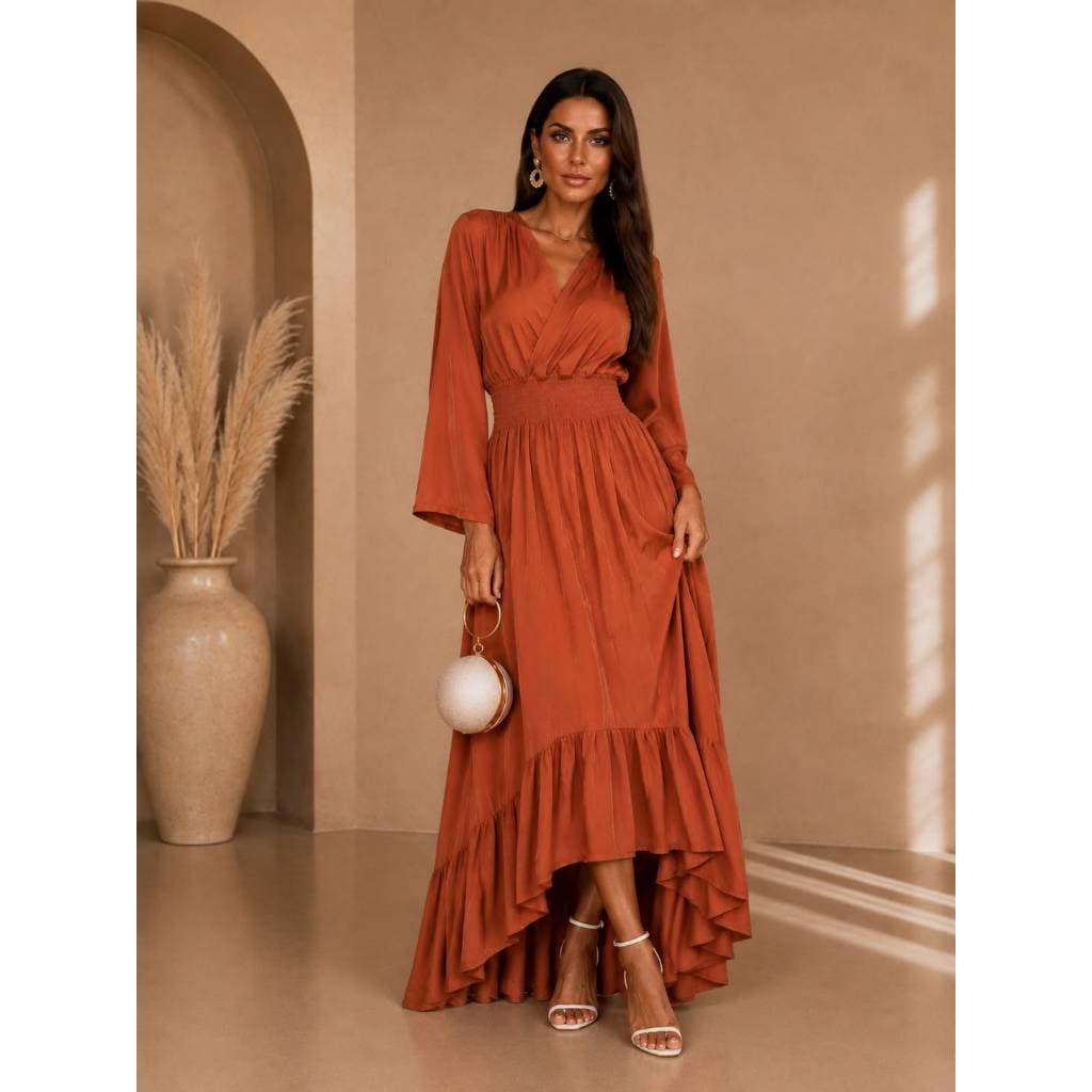 Vestido Sheila Longo Feminino em Malha Fluity Terracota com Manga Longa e Saia Mullet