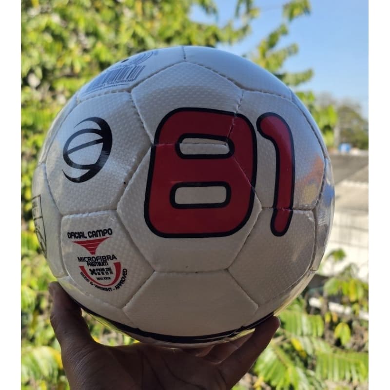 Bola de Campo Oficial Euro 81