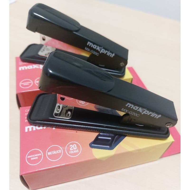 Grampeador de mesa capacidade 20fls-MAXPRINT
