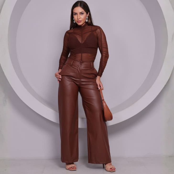 Calça Pantalona Feminina Couro Fake Marrom Cintura Alta Elegante