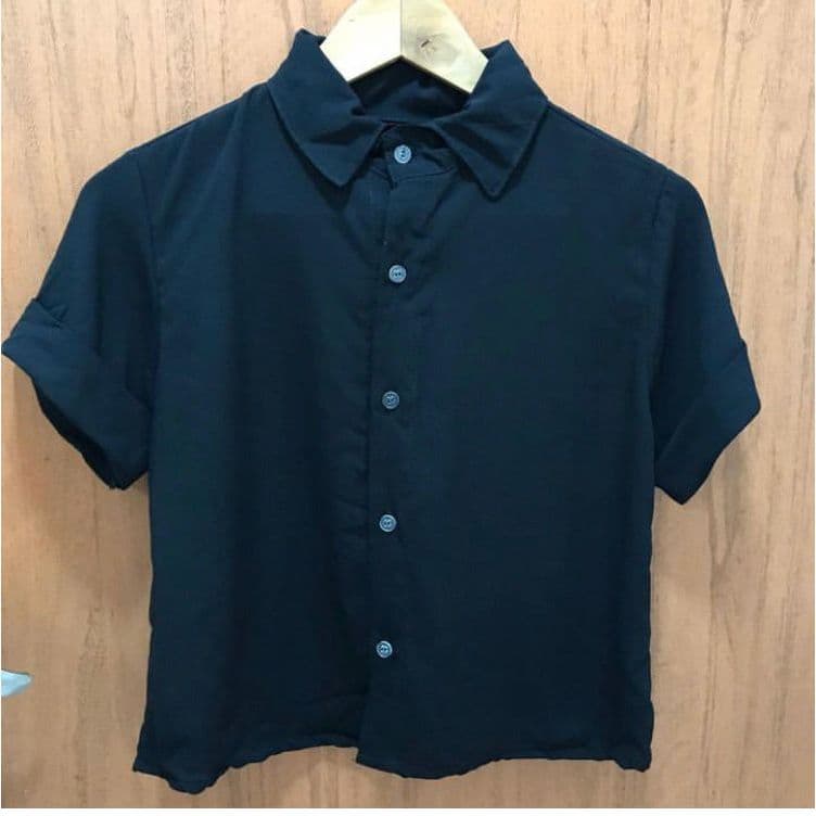 Blusa Feminina Botão Manga Curta Camisa Social  Confortável  Camiseta Moderna Preta Em Oferta