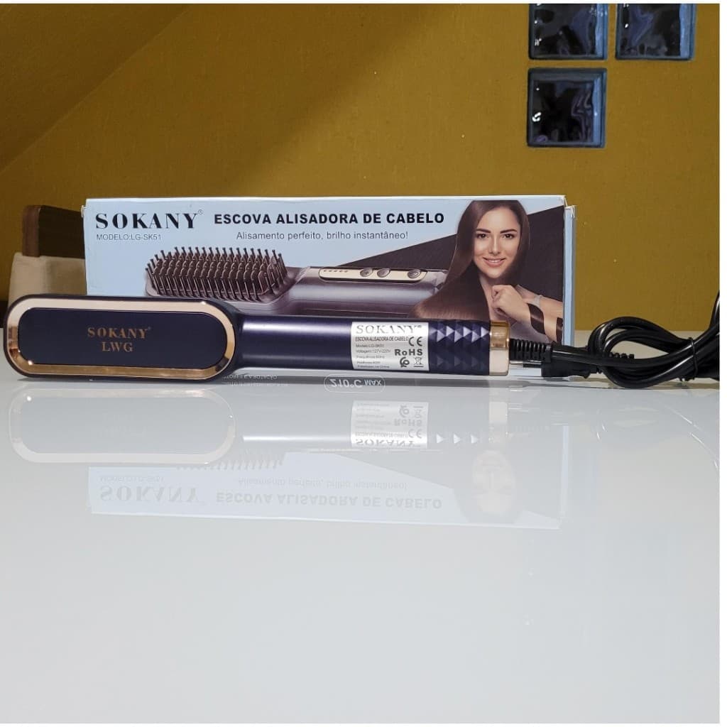 Escova alisadora/Utensílios de Cabelo. SEMINOVO