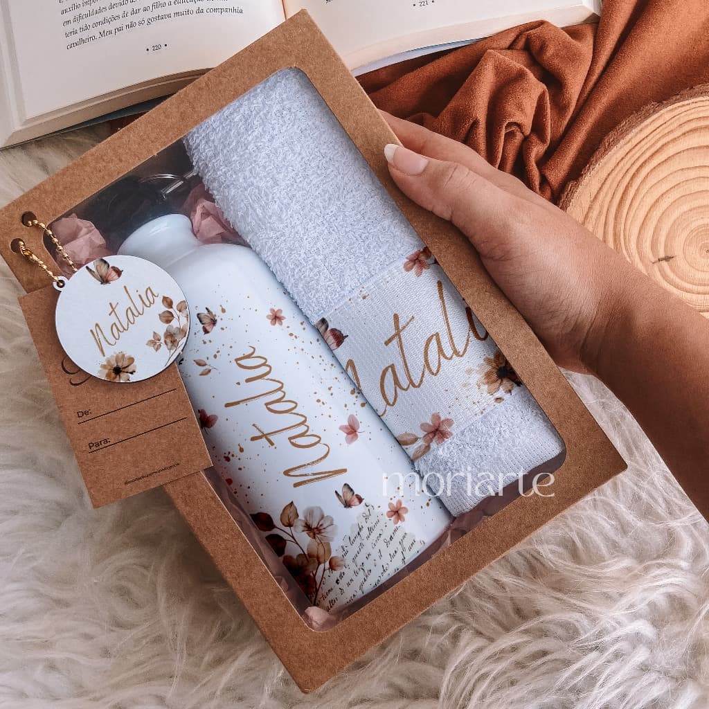 Presente personalizado feminino, Garrafa personalizada com nome +toalha de mão e chaveiro, dia das mães, presente mãe