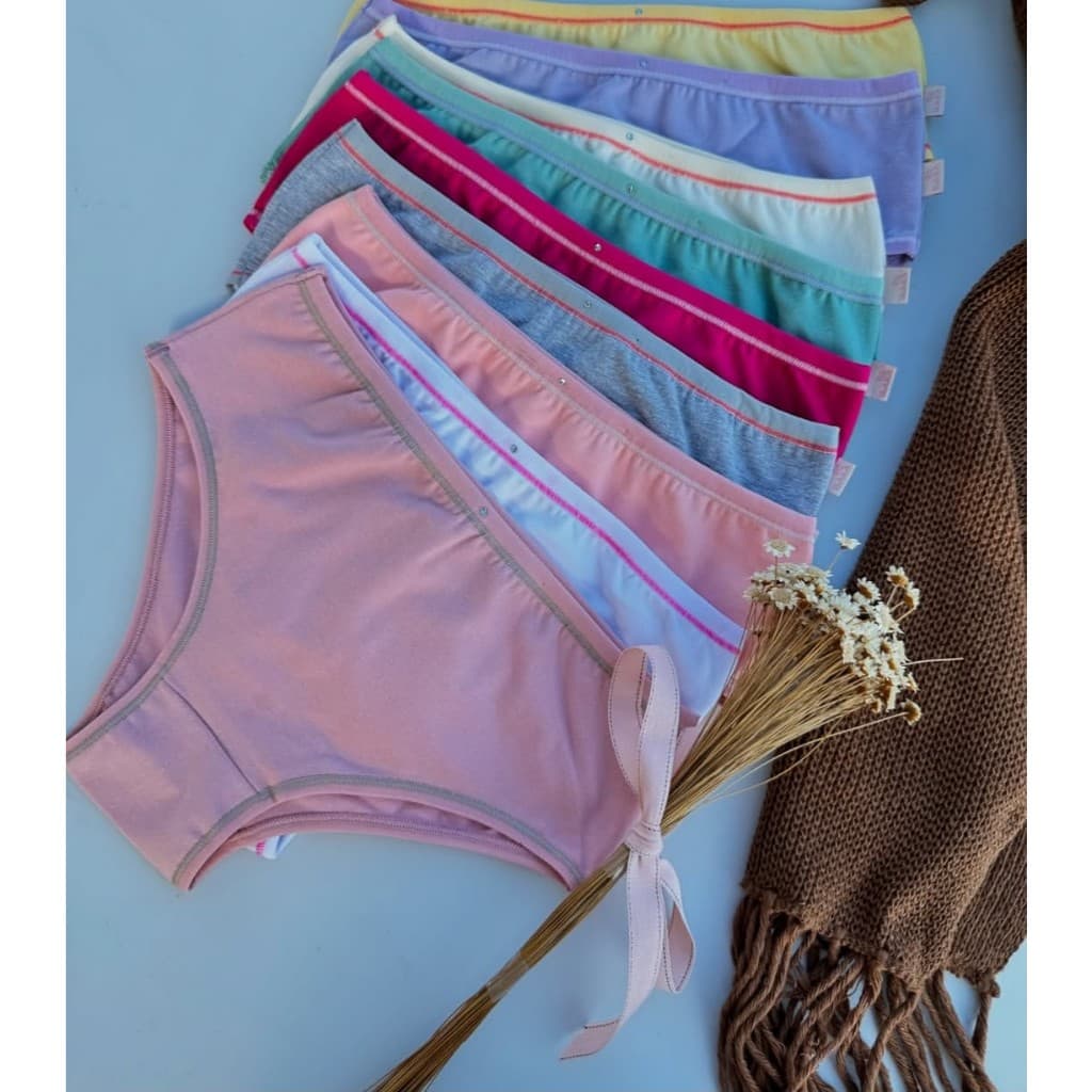 Calcinha Confortável Infatil Moda Íntima Infantil Meninas Presente Infantil Calcinha Menina Moça Calcinha Lisa Infantil