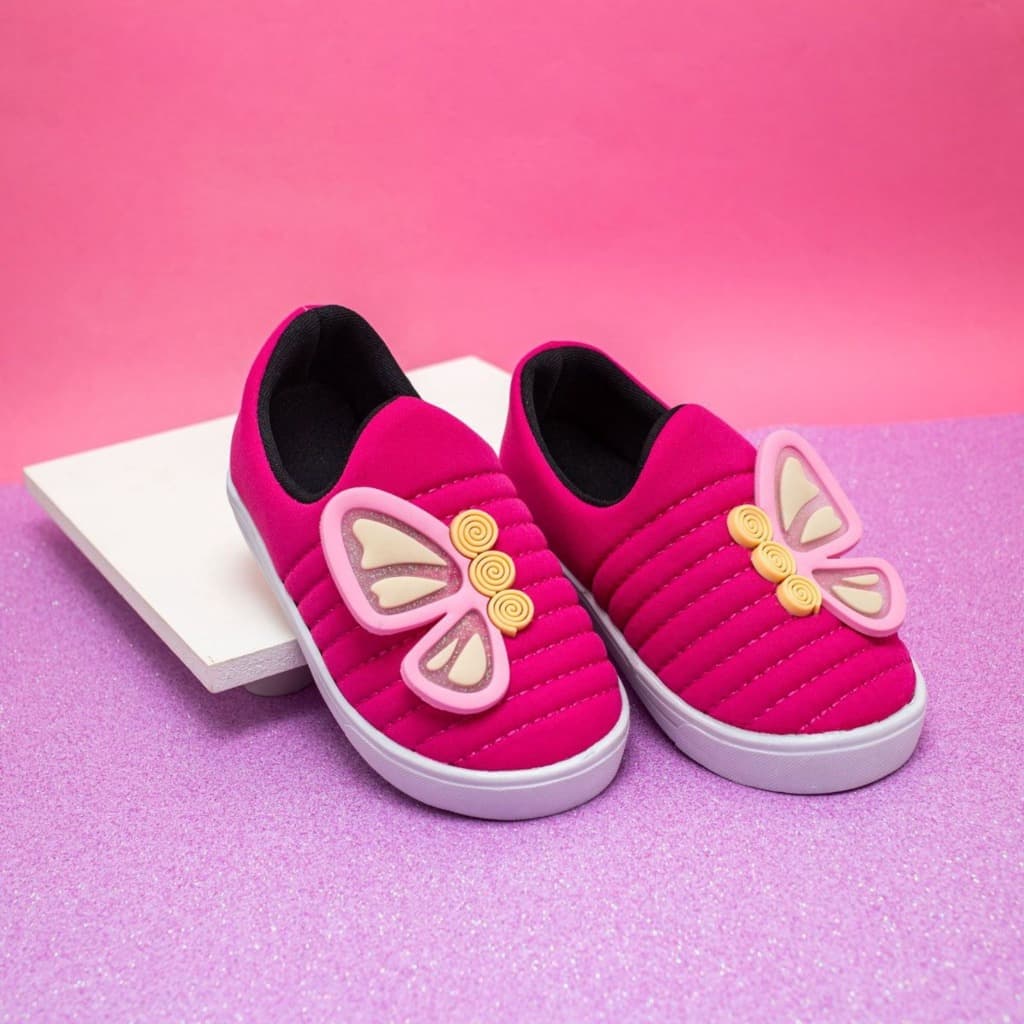 Tênis Infantil Feminino Borboleta Para Meninas Calce Fácil Antiderrapante Delicado Envio Imediato