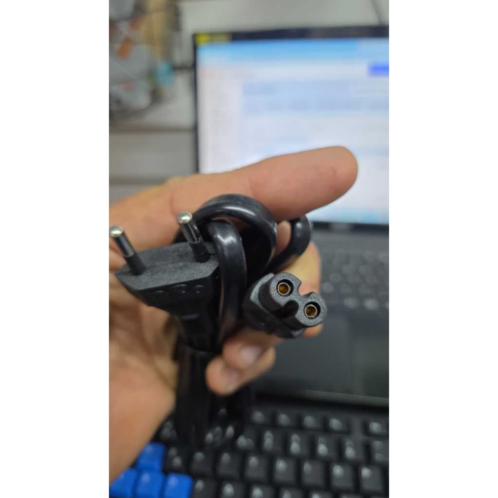 Cabo de Força Tipo 8 2 Pinos Preto 1,5m  para radio, tv, fonte pc, carregador moto