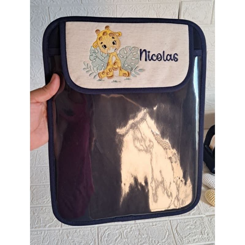 Porta certidão de nascimento personalizado