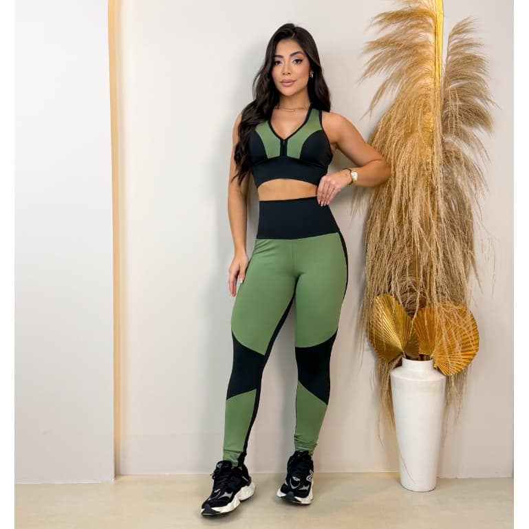 Conjunto Fitness Feminino Calça Legging Cós Alto Zero Transparência + Top Nadador Confortável