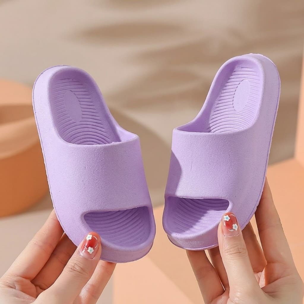 Chinelo Infantil Slide Nuvem Macio Antiderrapante Para Praia e Piscina Promoção