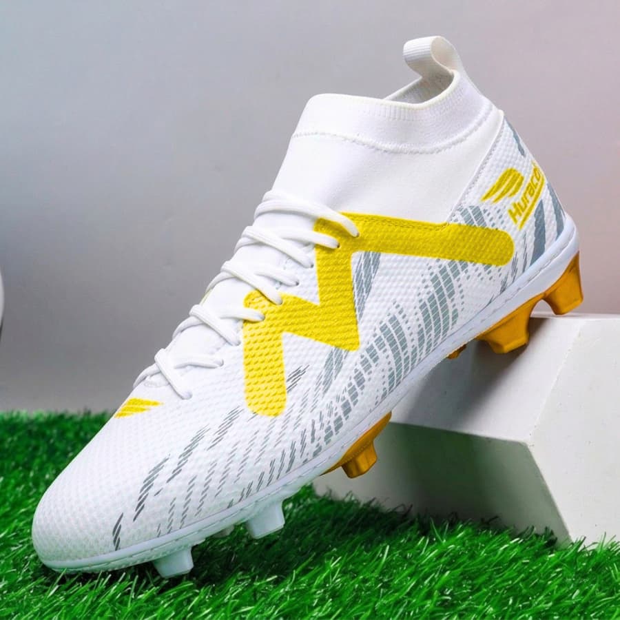 Chuteira Masculino Feminino de Campo Botinha Meinha Colada Costurada Duradoura Confortável Tênis Feminino Masculino