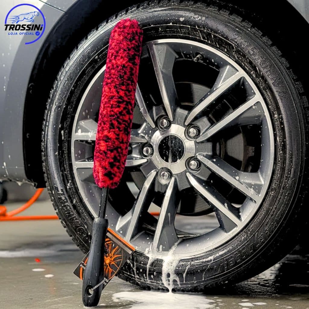 Escova para Limpeza de Furo de Rodas com Microfibra Sem Riscar Aro Cromado Black Piano