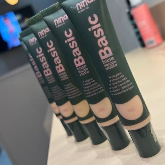 BASE LIQUIDA MATTE BASIC - NINA MAKEUP