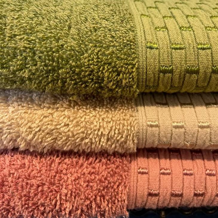 Toalha Banhão Gigante Milano 75x150cm 600g | 100% Algodão Macia e Absorvente | Toalha Premium Grande