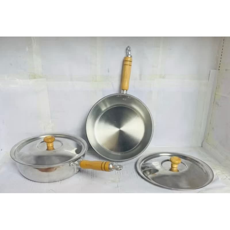kit 2 Frigideira Fritadeira Panela Extra com Cabo Madeira Marfim Alumínio Polido Repuxado Reforçado com tampa