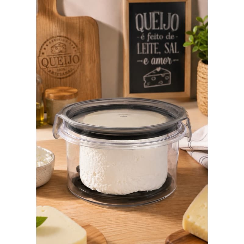 Queijeira Hermética Multiuso 550ml Plasutil – Pote Queijo Trava Redondo com Grade Escorredora, Plástico Cristalino