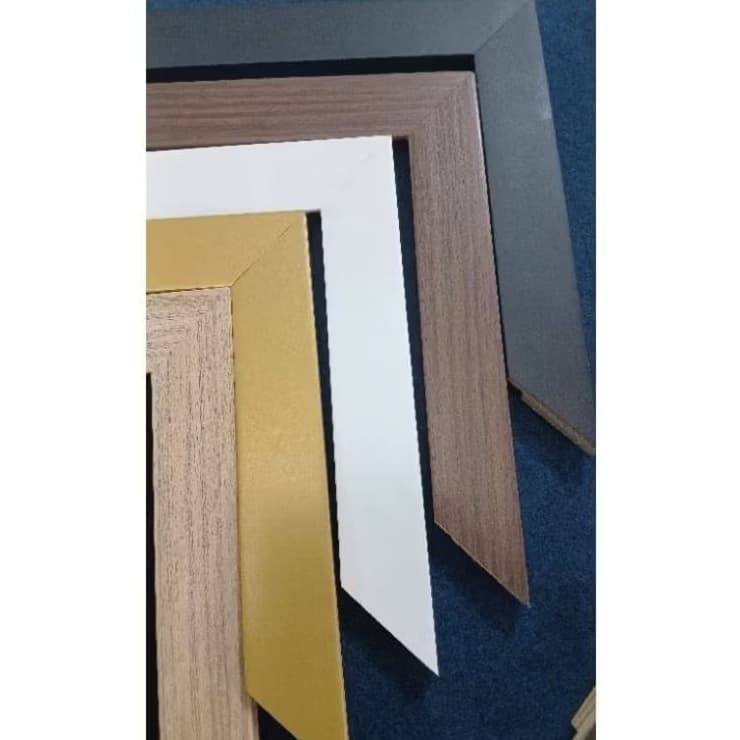 Moldura Quadro para Quebra-Cabeça 22,3x31,3cm com Fundo e Acrílico - Linha Deluxe