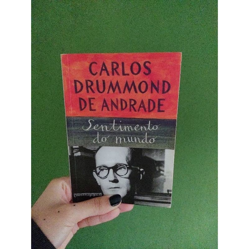 Livros (Carlos Drummond de Andrade)