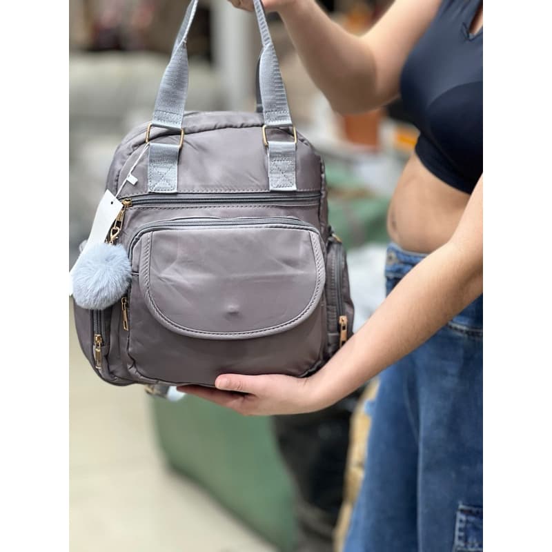 Mochila feminina 3 em 1: praticidade, espaço e muito estilo!