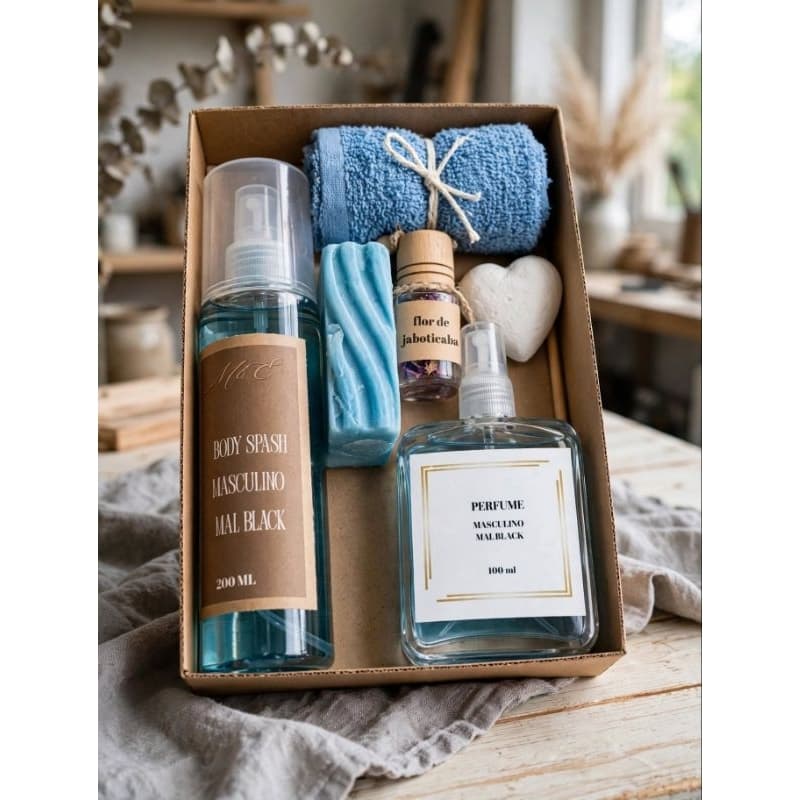 KIT PERFUME MASCULINO BODY SPLASH+ COLÔNIA+SABONETE+CHEIRINHO P CARRO E UMA FLANELA