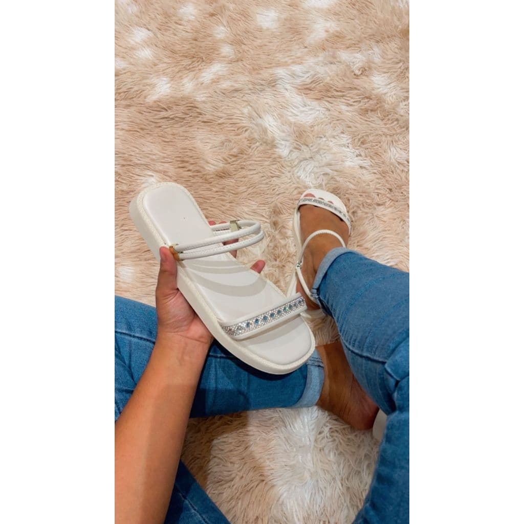 Sandália Papete Feminina Flatform Confortável Tira Strass Brilho Calce Fácil