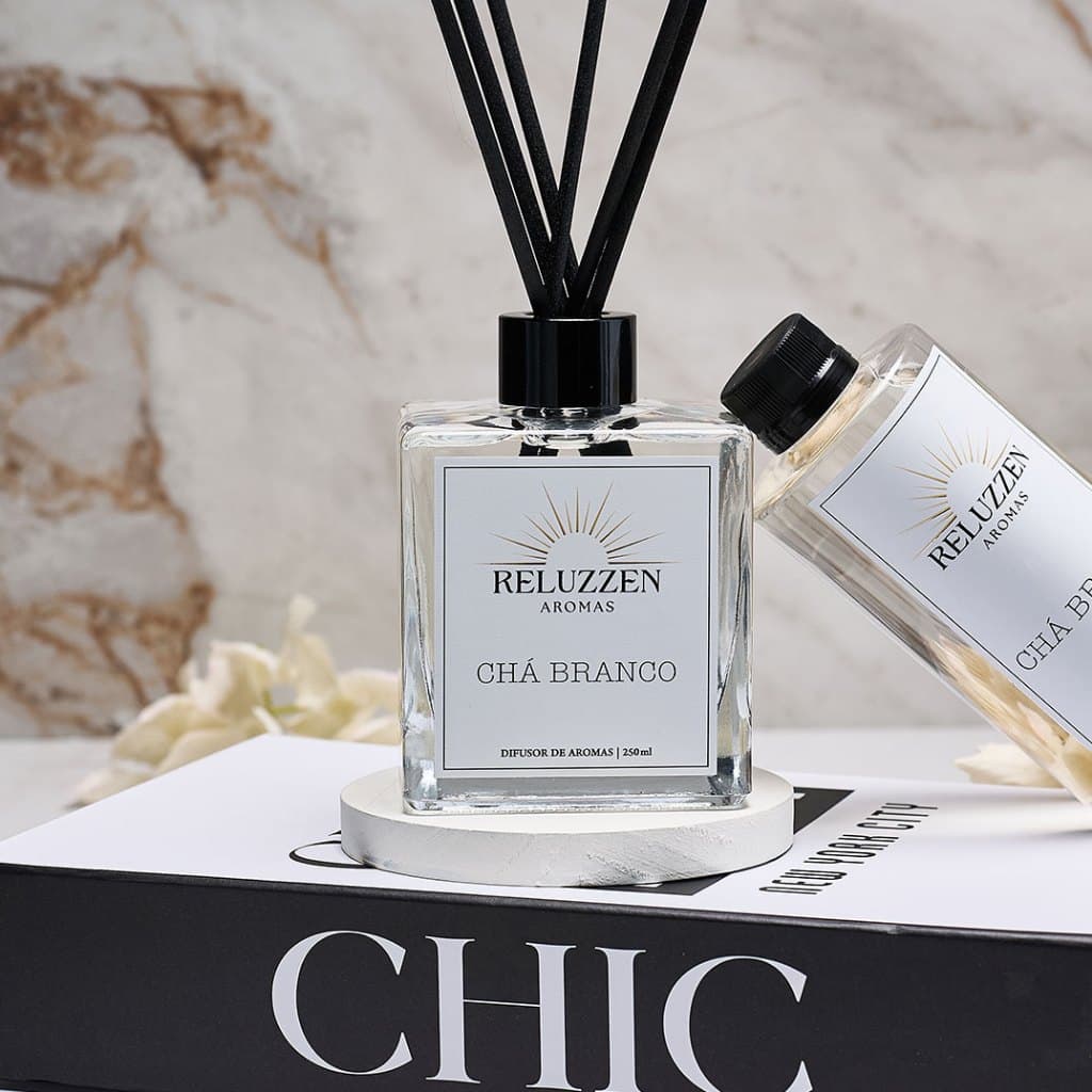 Difusor de Ambiente com Varetas Chá Branco 250ml Aromatizador Essência Premium