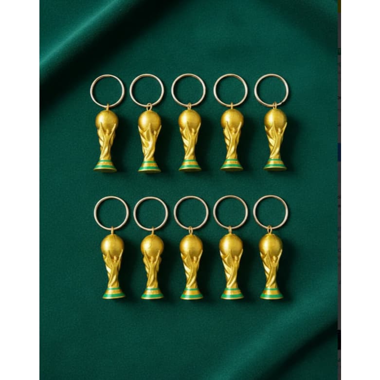 Kit 10 Chaveiros Troféu Taça Copa Do Mundo Dourada Miniatura Amarelo