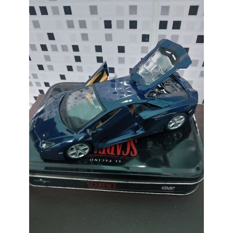 lamborguini escala 1/24 falta um retrovisor