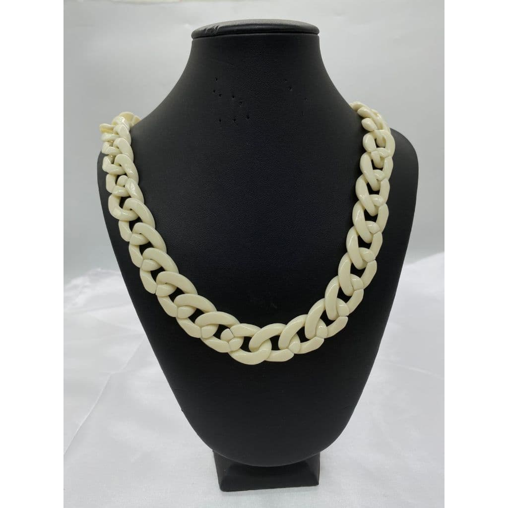 Colar Elo Feminino – Sofisticação e Estilo Atemporal