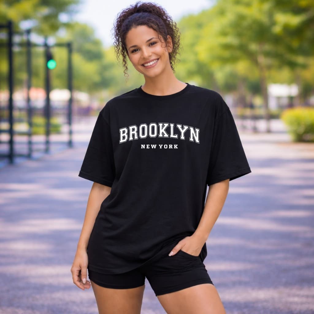 Camiseta Feminina Oversized Treino Academia Camisa Casual Brooklyn Larga Estilo Streetwear