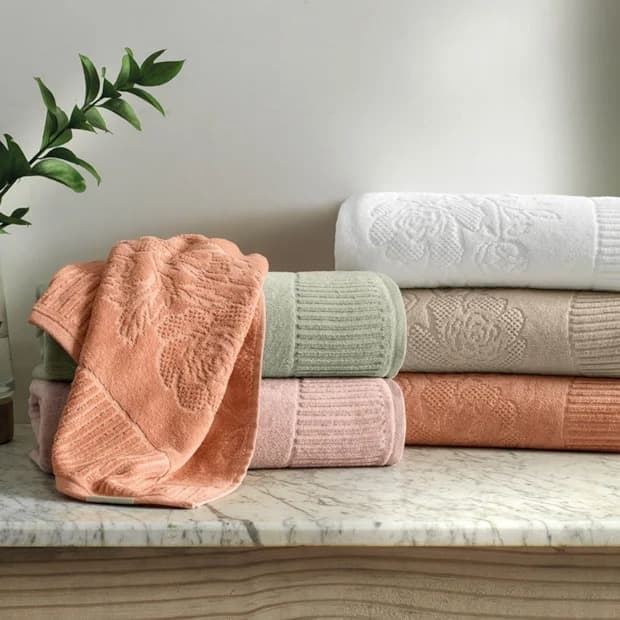 Toalha de Rosto Algodão Karsten – Maciez, Absorção e Qualidade Premium!
