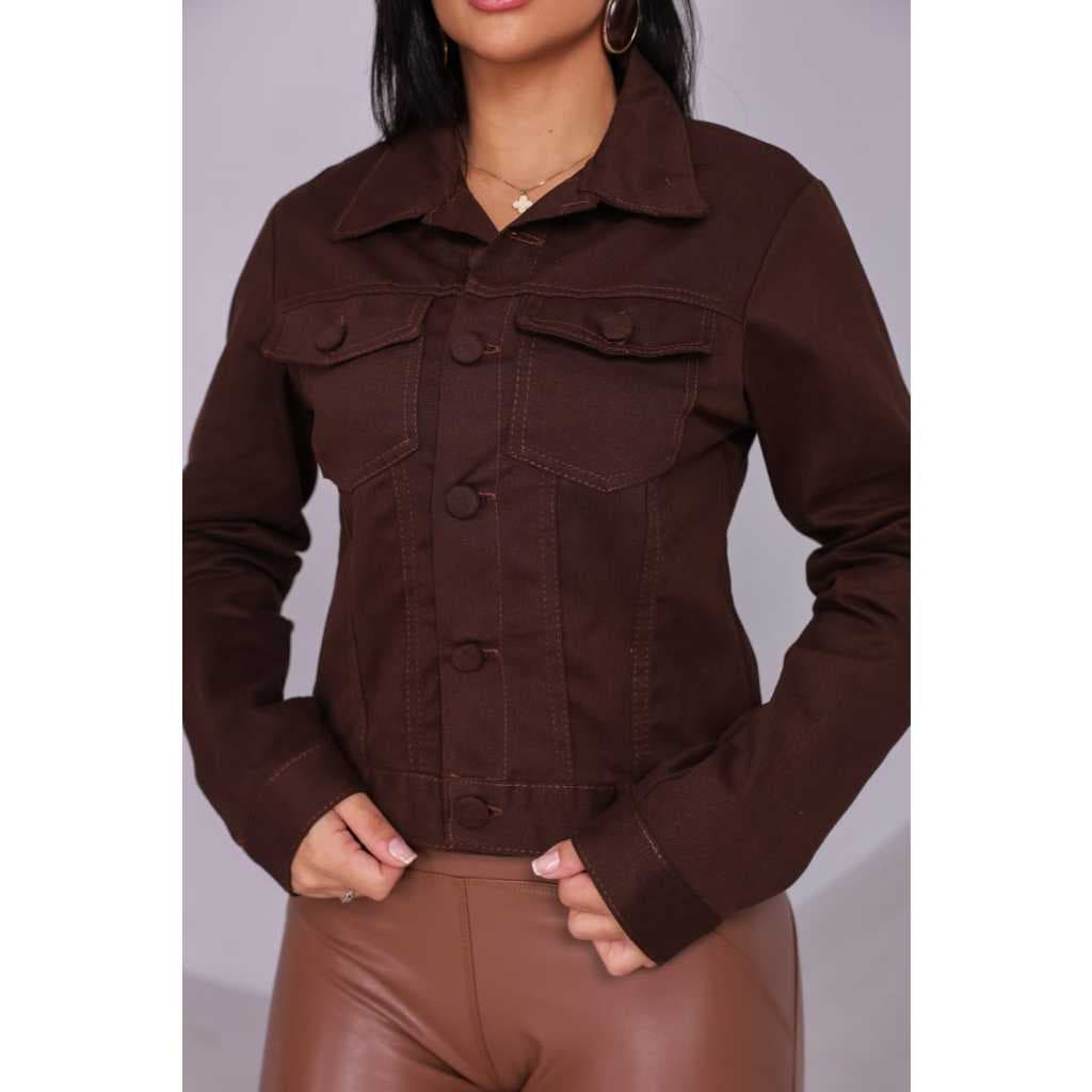 Jaqueta Feminina Marrom com Botões Marrom – Destaque-se com Elegância
