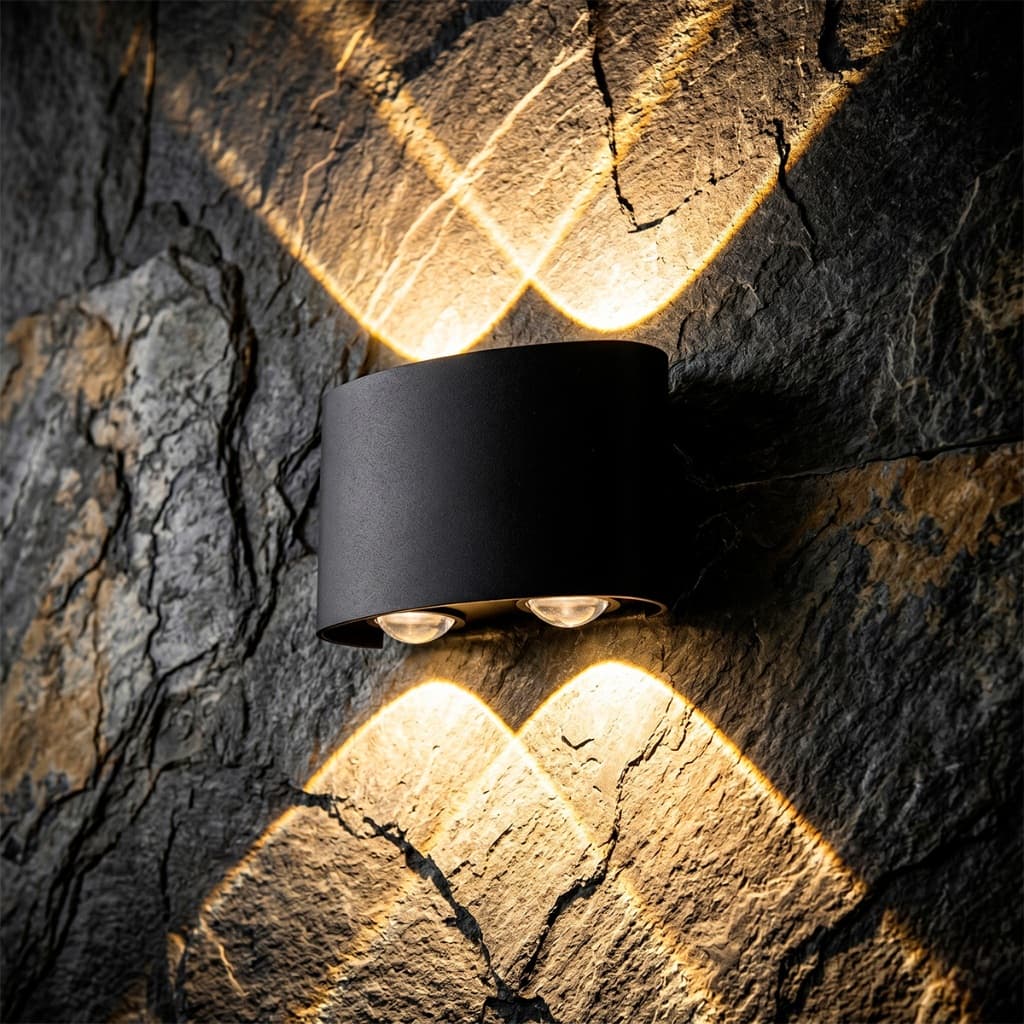 Luminária Arandelas Led Meia Lua 4w Bivolt Aprova D'agua 3000k Com 4 Lentes