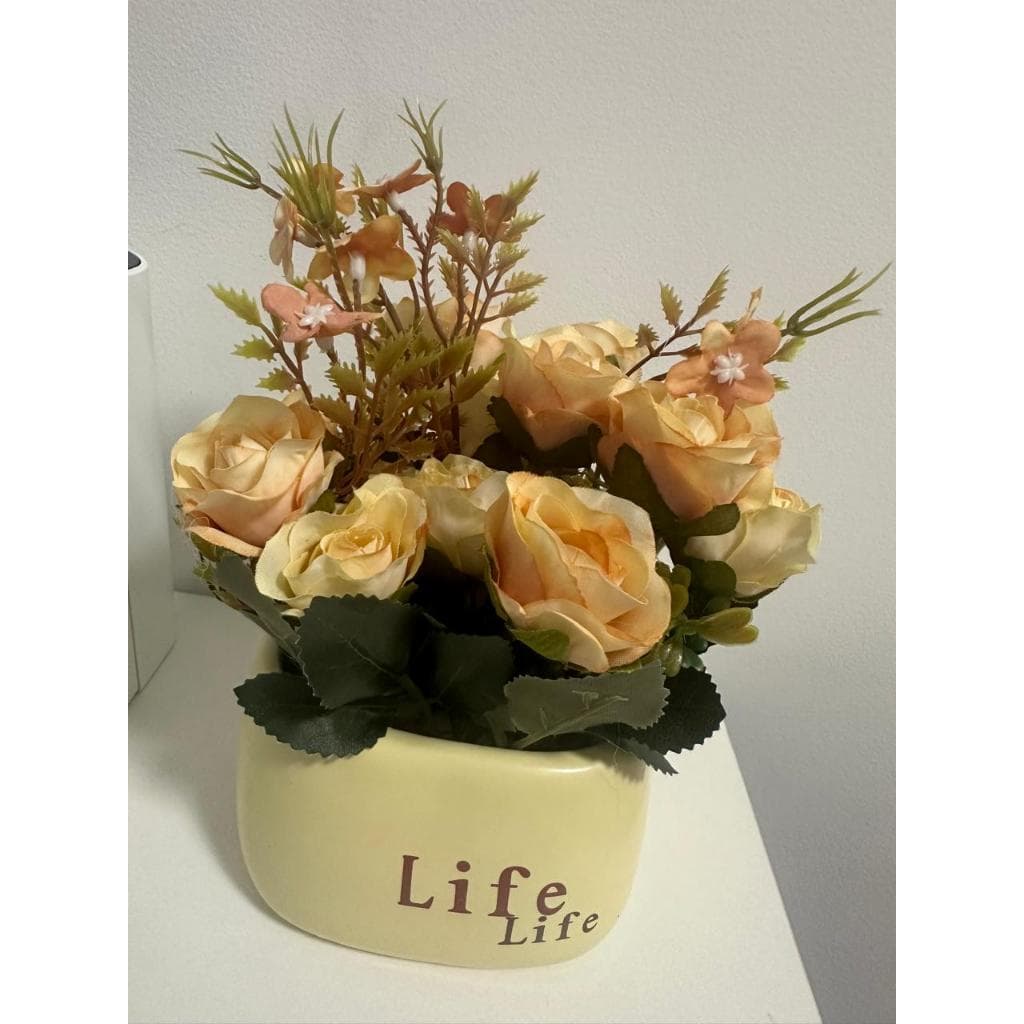 Arranjo de Flores Artificiais com Vaso Decorativo – Rosas Realistas Decoração Casa