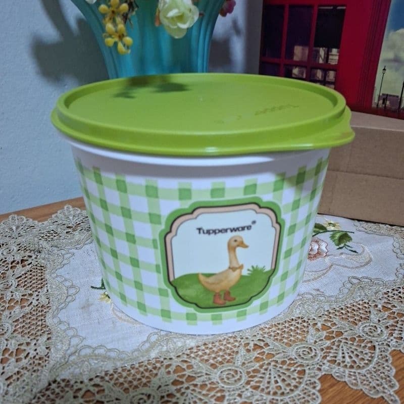 Tupperware Pote Armazenar Caixa mantimentos patinho da Roça edição especial 2,4 litros
