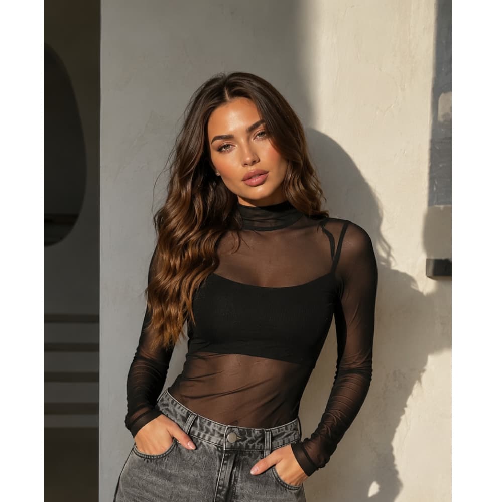 Blusa Feminina Tule Lisa Transparente Gola Alta Manga Longa Lisa Promoção