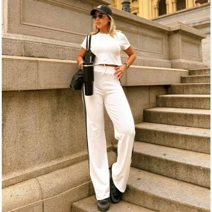 Conjunto Pantalona Calça Elástico Cropped Manga Curta Listrado Moletinho Tendência #Moda Branco Blogueira Gringa