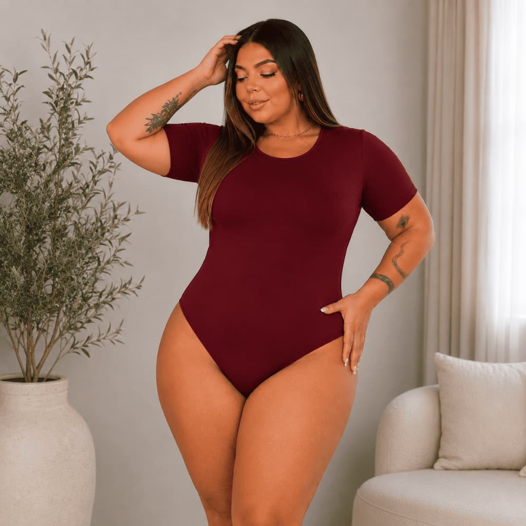 Body Feminino Plus Size Manga Curta Decote Redondo com Fecho – Conforto e Estilo para Qualquer Ocasião