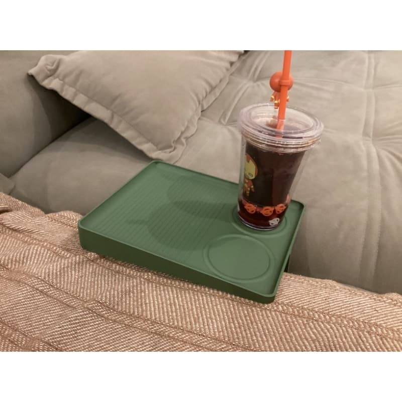 Bandeja de Sofá com Porta Copos | Mesa de Apoio Entre Almofadas | Organizador 3D