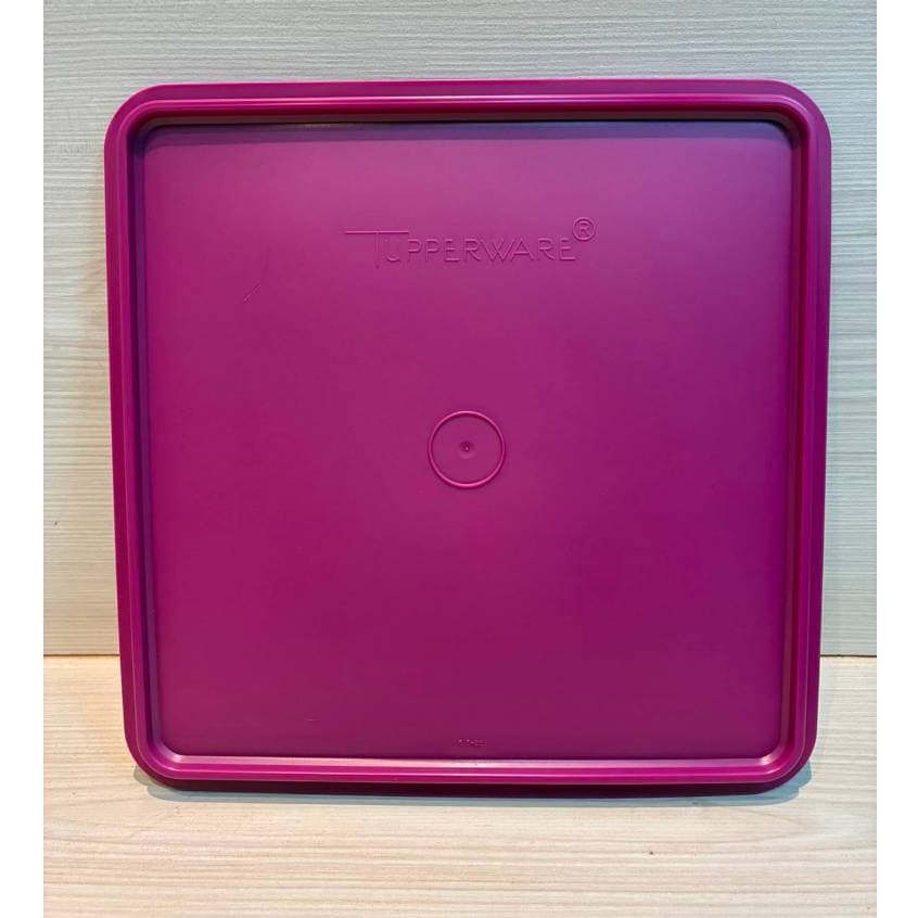 TUPPERWARE TAMPA CAIXA VERSÁTIL 2,5 LITROS
