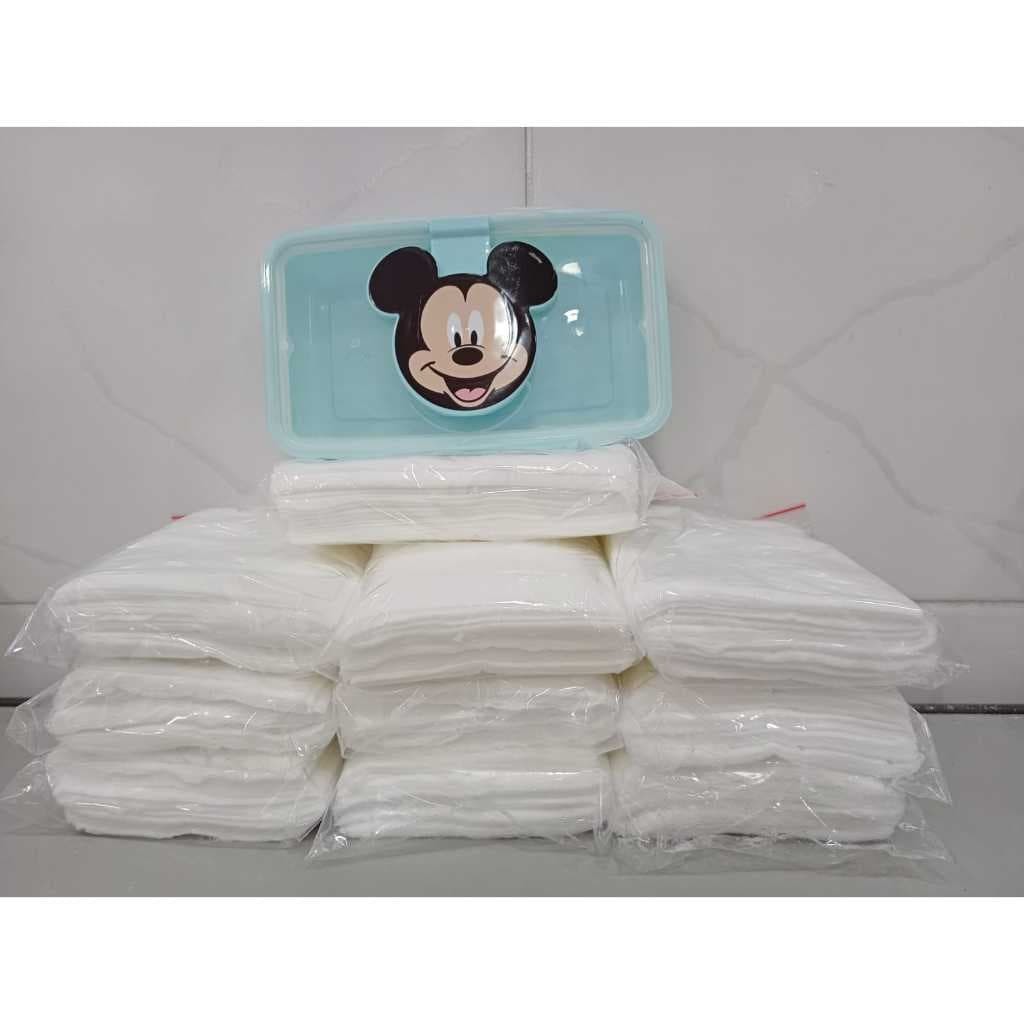 Toalha umedecida Premium 500uni + Porta lenço Mickey ou Minnie
