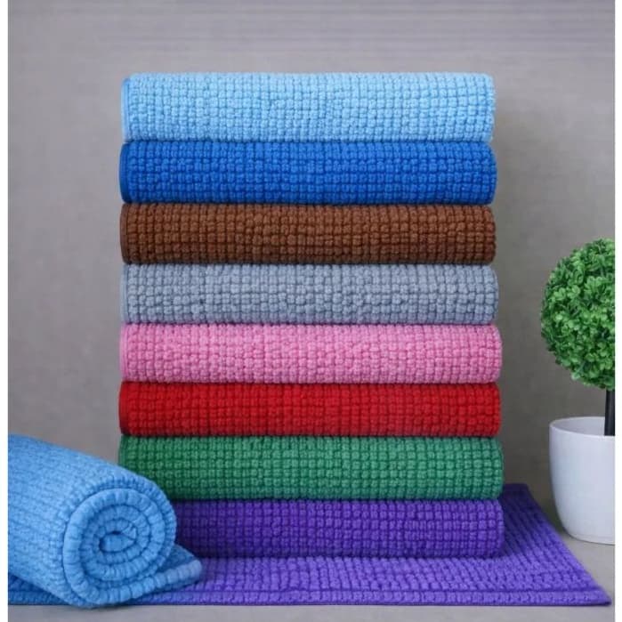 Tapete de Banheiro Bolinha 40x60 Antiderrapante Microfibra Cores Super Macio Macarrão