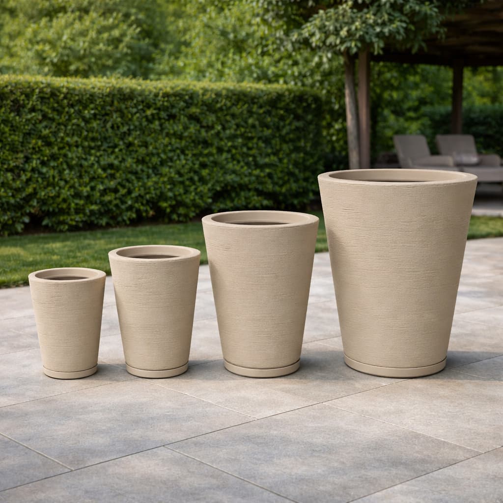 Kit 4 Vasos Escovados Planta Flor Polietileno Coluna Redonda N1 N2 N3 N4 Com Pratos