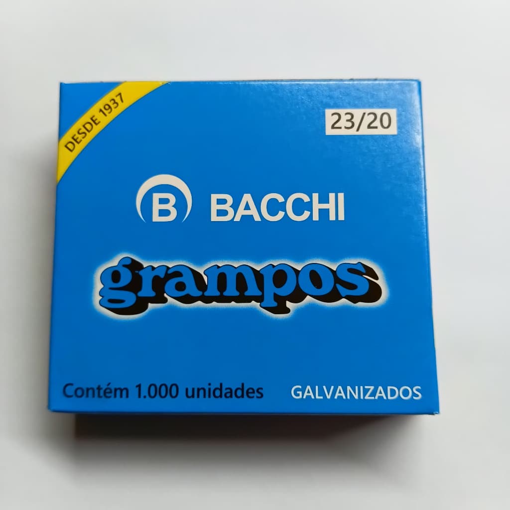 Grampos Bacchi Galvanizados - 23/20 com 1000 gramppos.